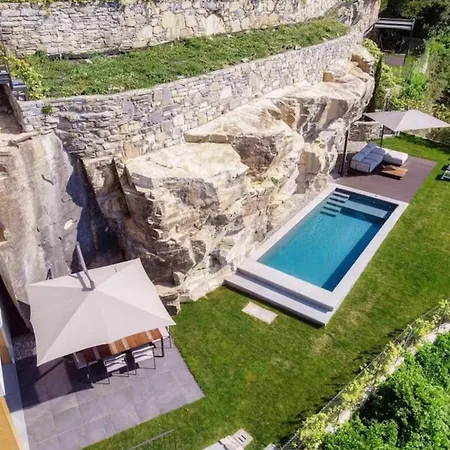 Luxury With Private Pool *